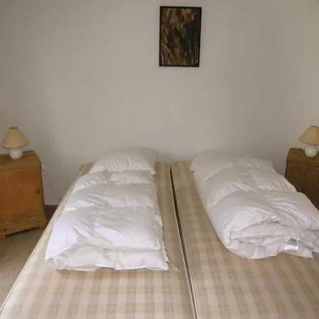 Dom wakacyjny Two Bedroom Holiday In